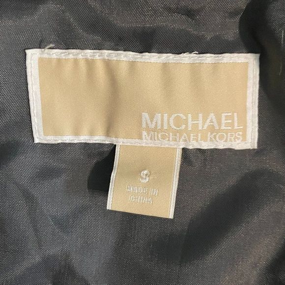 MICHAEL KORS Faux Raccoon Hair Vest - Picture 6 of 8